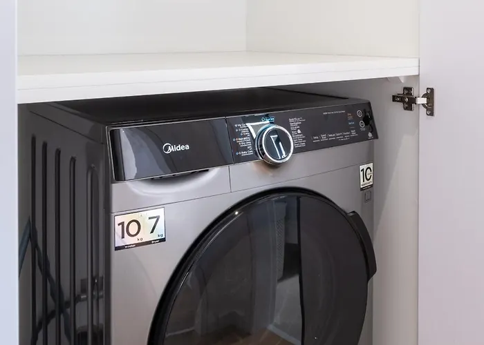 Artemis 304 - Seaside Stories Livadhia